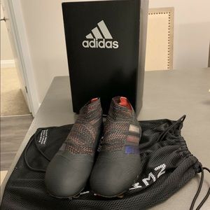 Adidas Nemeziz  MENS Firm Ground Cleats